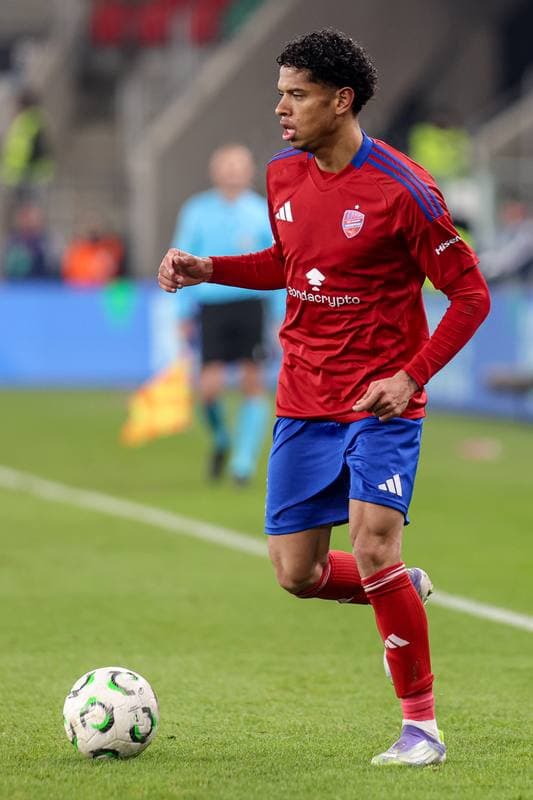 Football. UEFA Conference League. Rakow Czestochowa - Rapid Wien. 27.10.2025