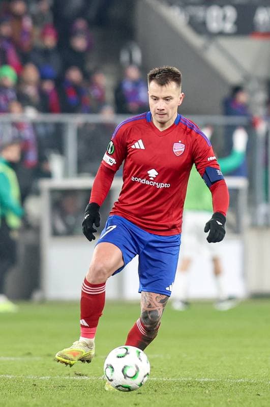 Football. UEFA Conference League. Rakow Czestochowa - Rapid Wien. 27.10.2025