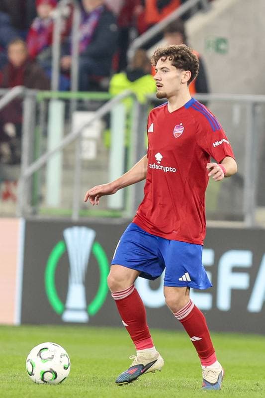 Football. UEFA Conference League. Rakow Czestochowa - AC Fiorentina. 19.03.2026