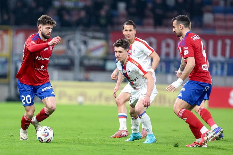 Football. PKO BP Ekstraklasa. Gornik Zabrze - Rakow Czestochowa. 15.03.2026