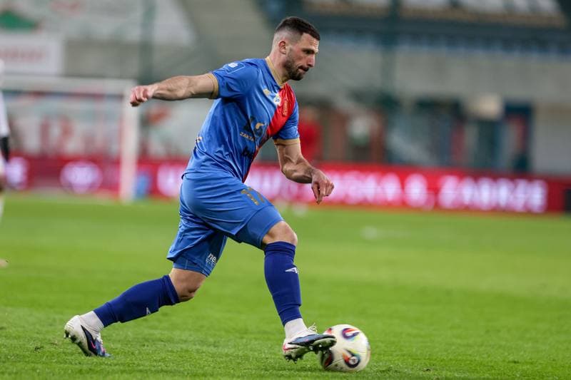 Football. PKO BP Ekstraklasa. Piast Gliwice - Pogon Szczecin. 13.04.2026