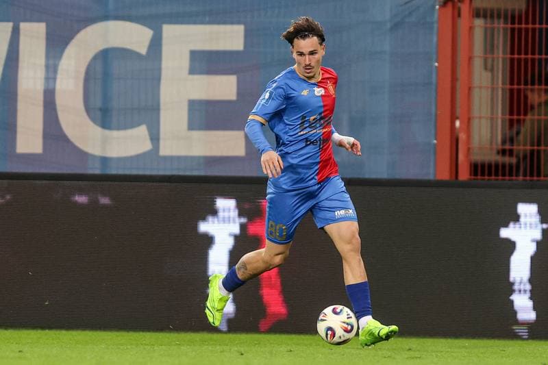 Football. PKO BP Ekstraklasa. Piast Gliwice - Pogon Szczecin. 13.04.2026