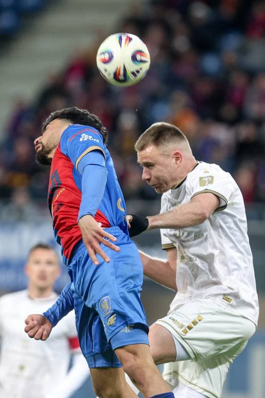 Football. PKO BP Ekstraklasa. Piast Gliwice - Pogon Szczecin. 13.04.2026
