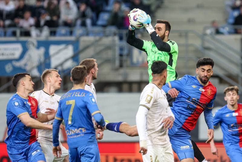 Football. PKO BP Ekstraklasa. Piast Gliwice - Pogon Szczecin. 13.04.2026