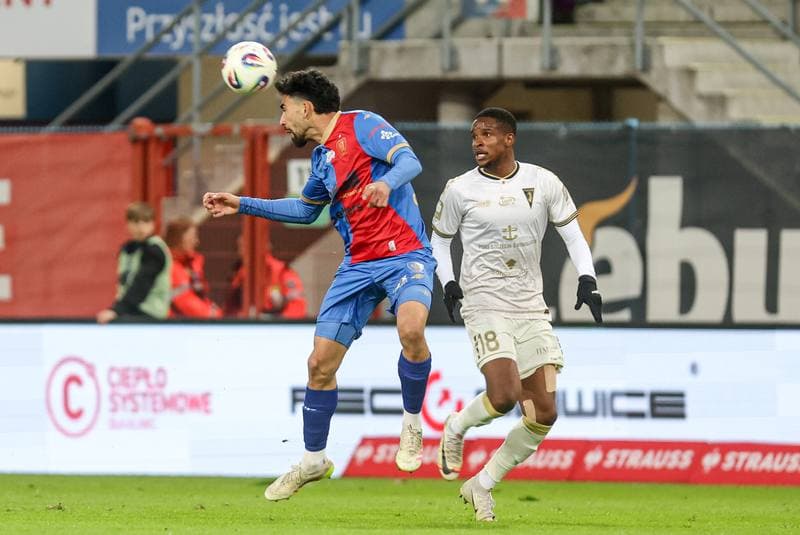Football. PKO BP Ekstraklasa. Piast Gliwice - Pogon Szczecin. 13.04.2026