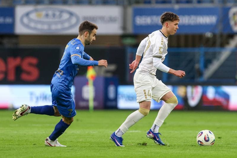 Football. PKO BP Ekstraklasa. Piast Gliwice - Pogon Szczecin. 13.04.2026