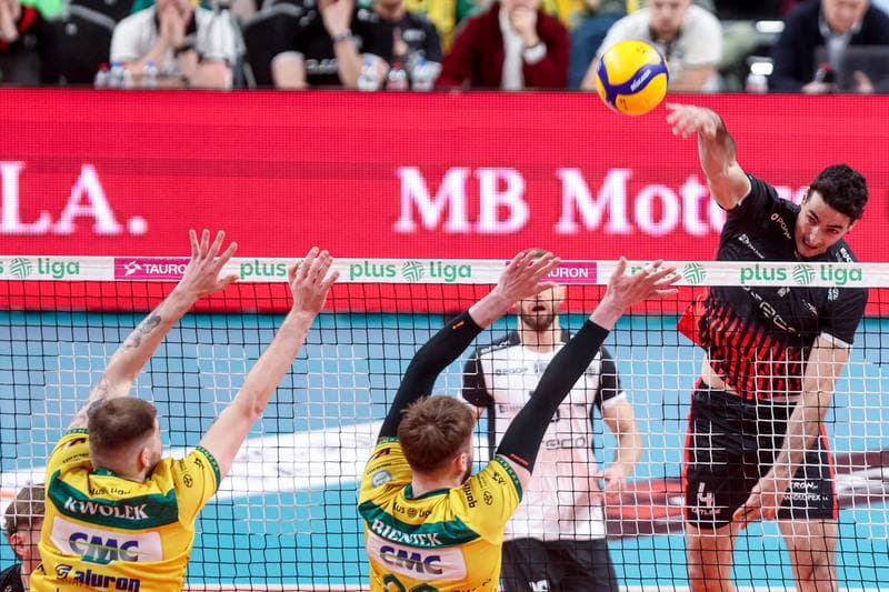 Volleyball. PlusLiga. Aluron CMC Warta Zawiercie - Asseco Resovia Rzeszow. 12.04.2026