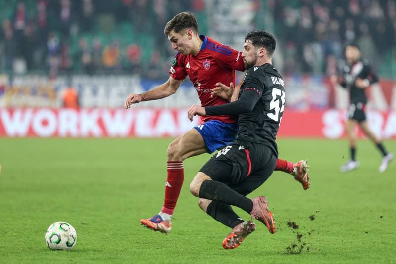 Football. UEFA Conference League. Rakow Czestochowa - Zrinjski Mostar. 11.12.2025