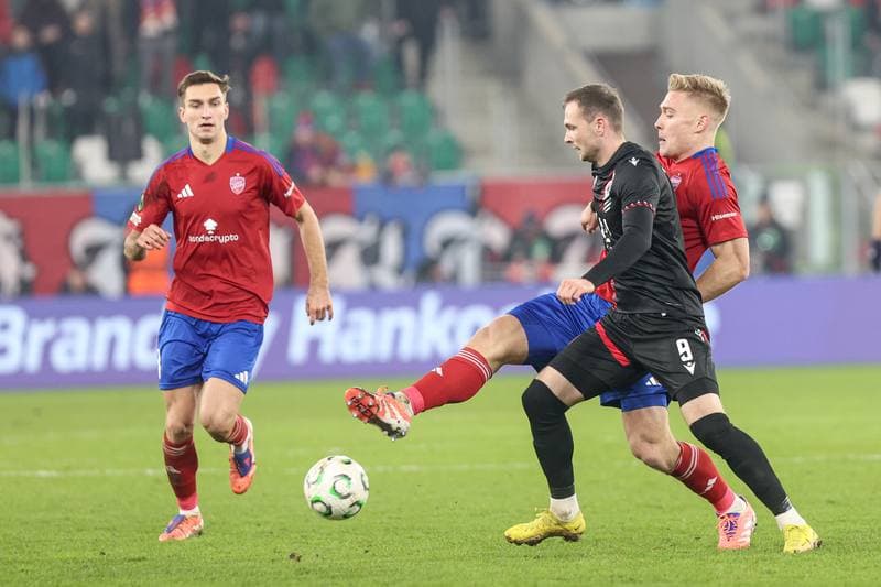 Football. UEFA Conference League. Rakow Czestochowa - Zrinjski Mostar. 11.12.2025