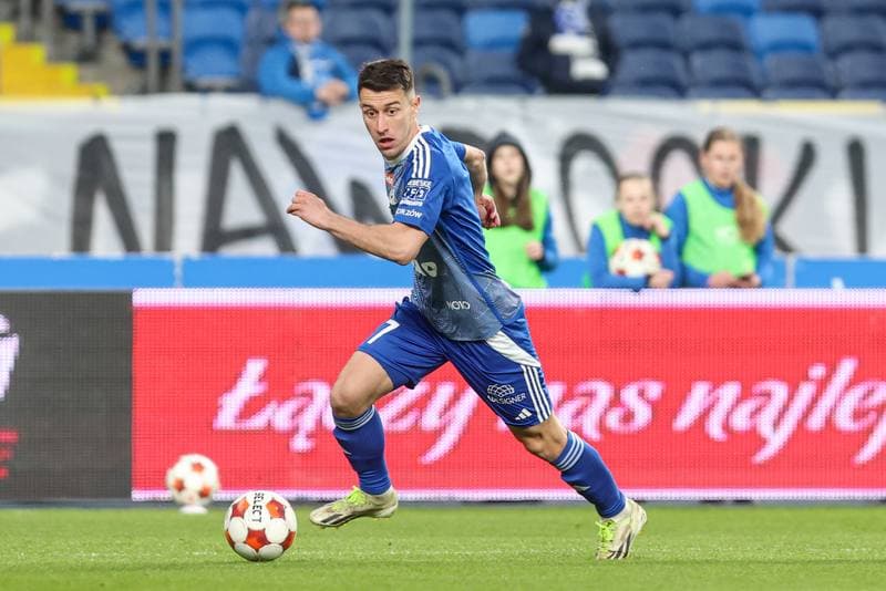 Football. Betclic I liga. Ruch Chorzow - Wieczysta Krakow. 11.04.2026