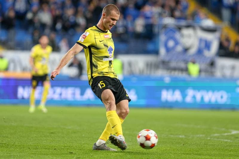 Football. Betclic I liga. Ruch Chorzow - Wieczysta Krakow. 11.04.2026