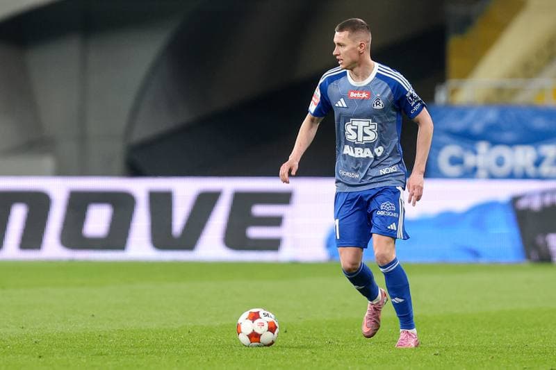 Football. Betclic I liga. Ruch Chorzow - Wieczysta Krakow. 11.04.2026