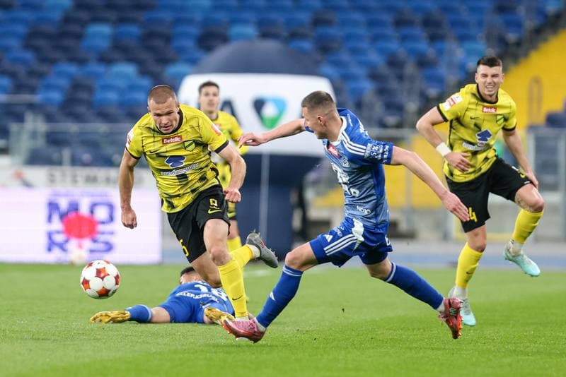 Football. Betclic I liga. Ruch Chorzow - Wieczysta Krakow. 11.04.2026
