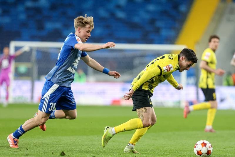 Football. Betclic I liga. Ruch Chorzow - Wieczysta Krakow. 11.04.2026