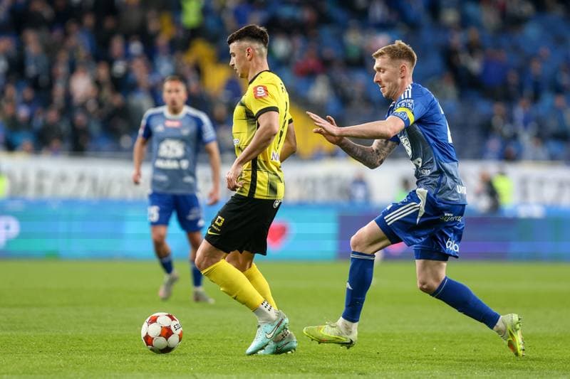 Football. Betclic I liga. Ruch Chorzow - Wieczysta Krakow. 11.04.2026