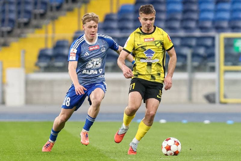 Football. Betclic I liga. Ruch Chorzow - Wieczysta Krakow. 11.04.2026