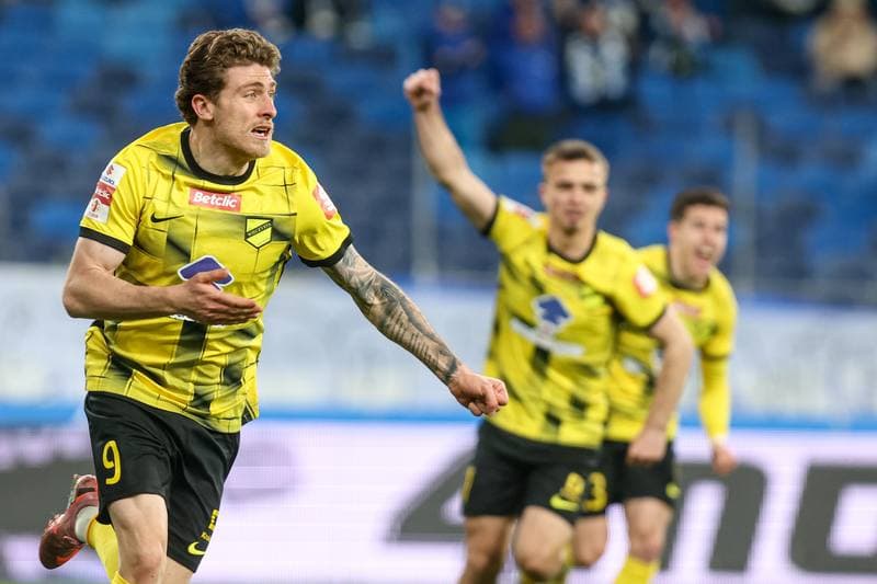 Football. Betclic I liga. Ruch Chorzow - Wieczysta Krakow. 11.04.2026