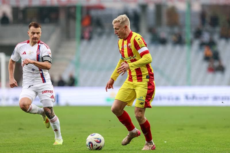 Football. PKO BP Ekstraklasa. Korona Kielce - Rakow Czestochowa. 09.11.2025