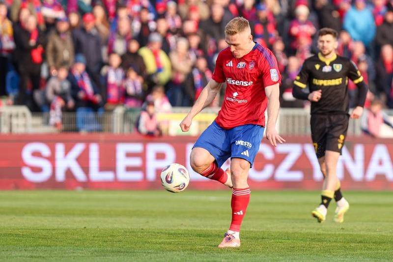Football. STS Puchar Polski. Rakow Czestochowa - GKS Katowice. 09.04.2026