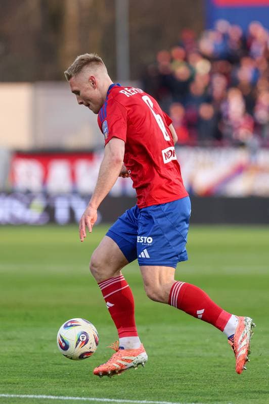 Football. STS Puchar Polski. Rakow Czestochowa - GKS Katowice. 09.04.2026