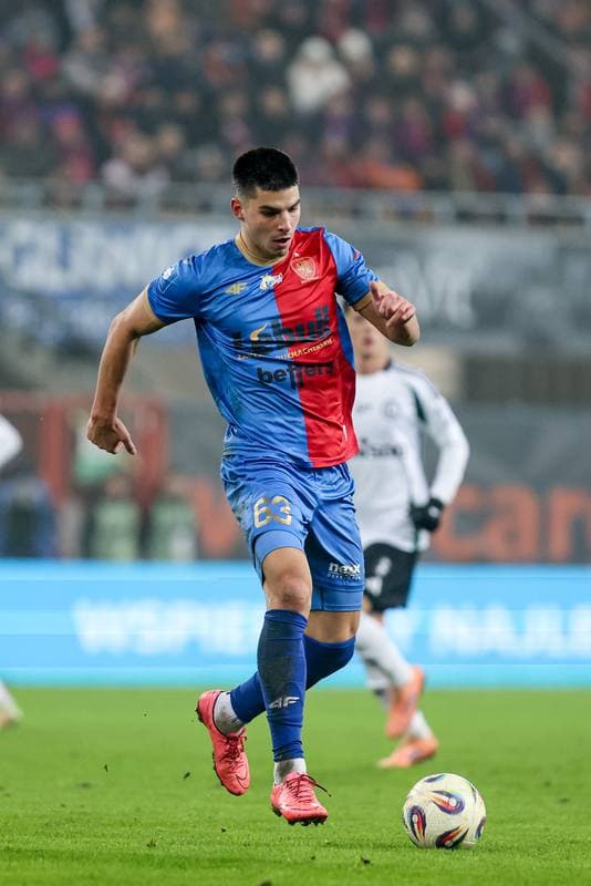 Football. PKO BP Ekstraklasa. Piast Gliwice - Legia Warsaw. 06.12.2025