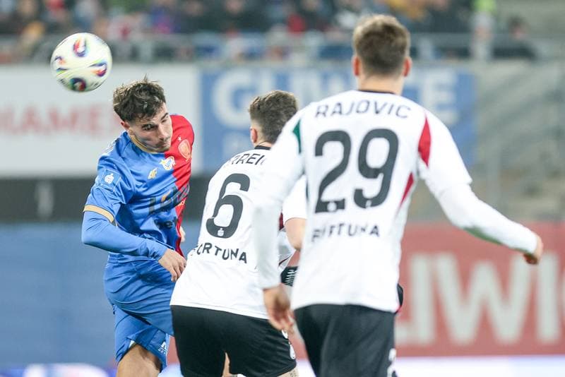 Football. PKO BP Ekstraklasa. Piast Gliwice - Legia Warsaw. 06.12.2025