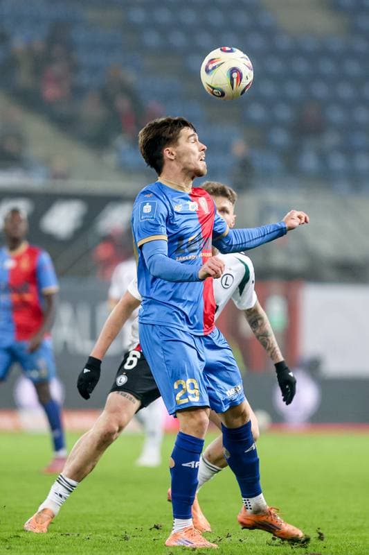 Football. PKO BP Ekstraklasa. Piast Gliwice - Legia Warsaw. 06.12.2025