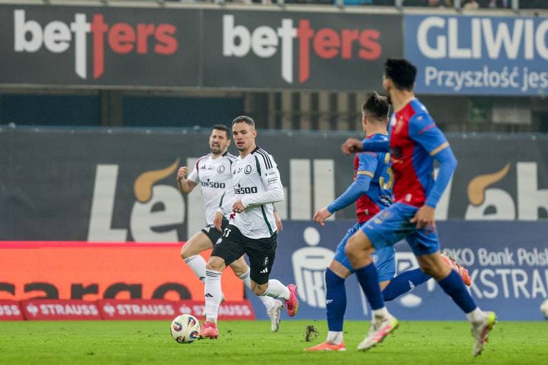 Football. PKO BP Ekstraklasa. Piast Gliwice - Legia Warsaw. 06.12.2025