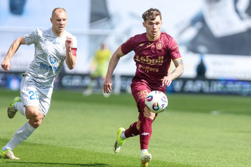 Football. PKO BP Ekstraklasa. Bruk-Bet Termalica Nieciecza - Piast Gliwice. 06.04.2026