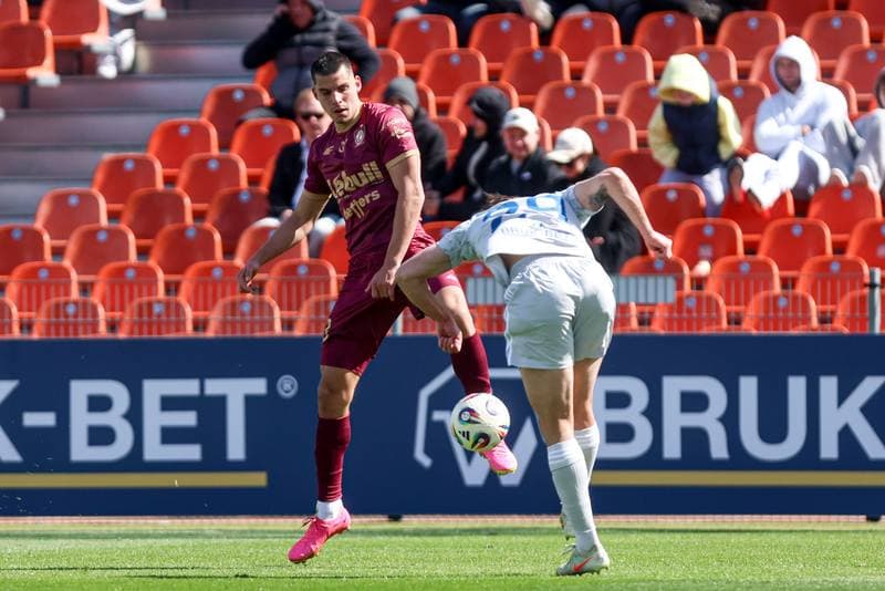 Football. PKO BP Ekstraklasa. Bruk-Bet Termalica Nieciecza - Piast Gliwice. 06.04.2026