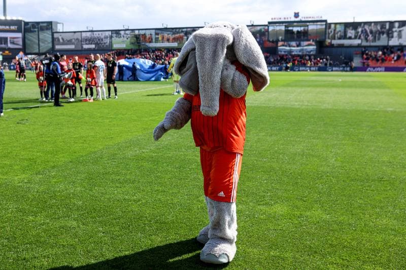 Football. PKO BP Ekstraklasa. Bruk-Bet Termalica Nieciecza - Piast Gliwice. 06.04.2026