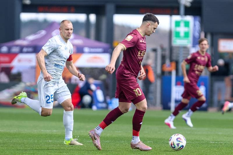 Football. PKO BP Ekstraklasa. Bruk-Bet Termalica Nieciecza - Piast Gliwice. 06.04.2026