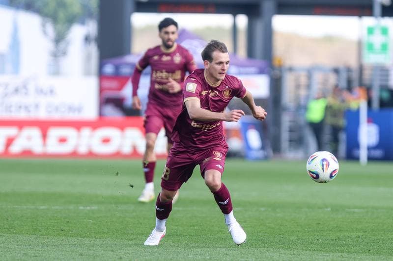 Football. PKO BP Ekstraklasa. Bruk-Bet Termalica Nieciecza - Piast Gliwice. 06.04.2026