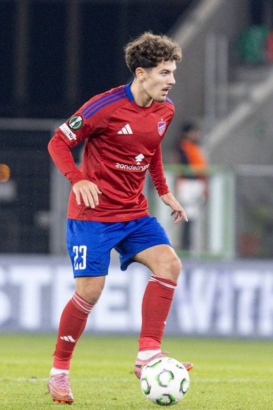 Football. UEFA Conference League. Rakow Czestochowa - Universitatea Craiova. 02.10.2025