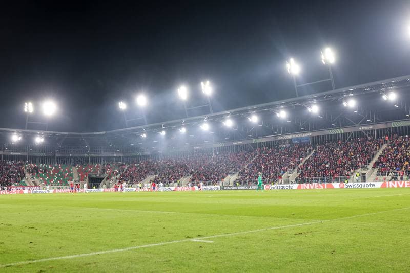 Football. UEFA Conference League. Rakow Czestochowa - Universitatea Craiova. 02.10.2025