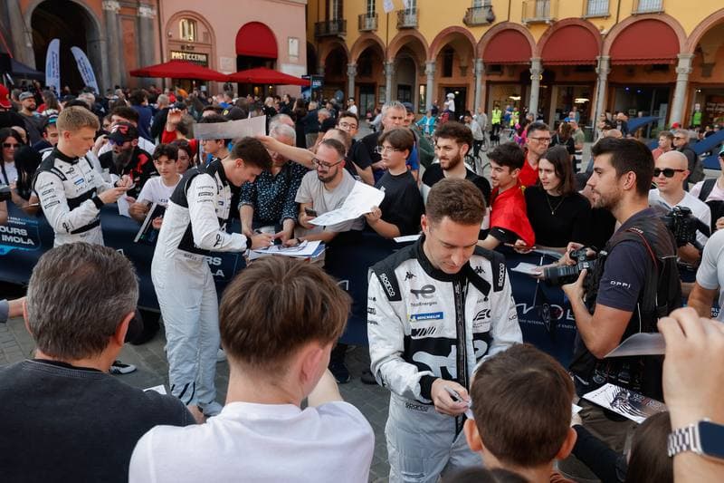 Motorsport. WEC. 6 Hours of Imola. 17.04.2026