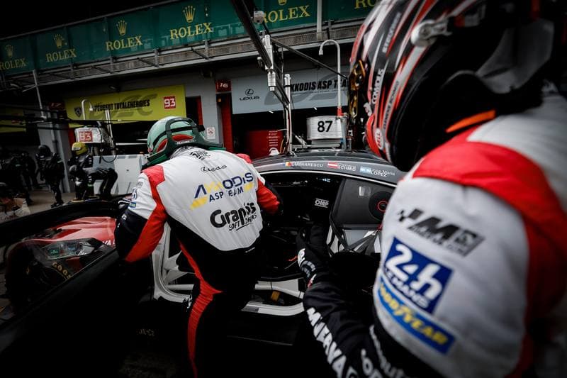 Motorsport. WEC. 6 Hours of Imola. 17.04.2026
