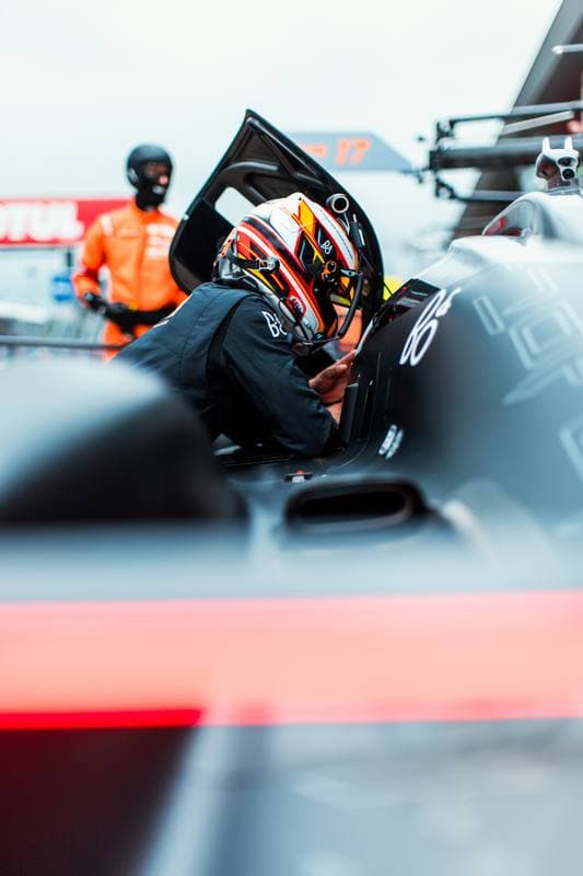 Motorsport. WEC. 6 Hours of Imola. 17.04.2026