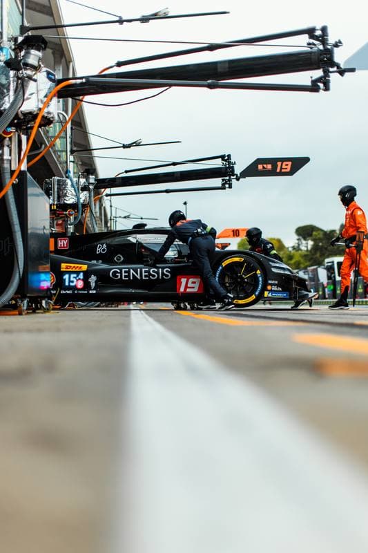 Motorsport. WEC. 6 Hours of Imola. 17.04.2026