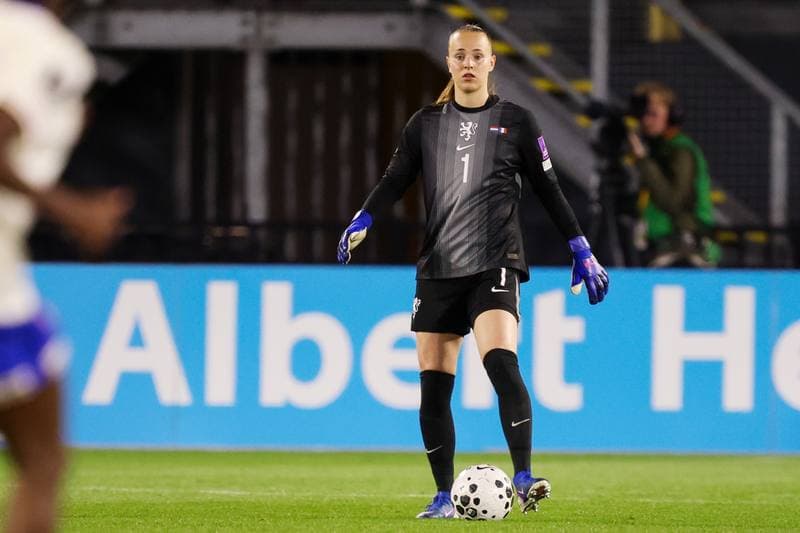 Football. FIFA Women's World Cup Qualifiers. Netherlands - France. 14.04.2026