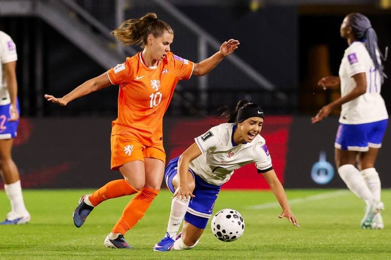 Football. FIFA Women's World Cup Qualifiers. Netherlands - France. 14.04.2026