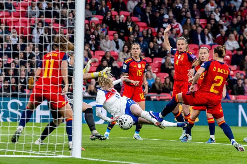 Football. FIFA Women's World Cup Qualifiers. England - Spain. 14.04.2026