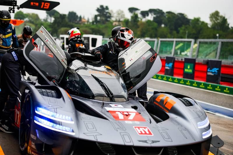 Motorsport. FIA WEC. Prologue. 13.04.2026