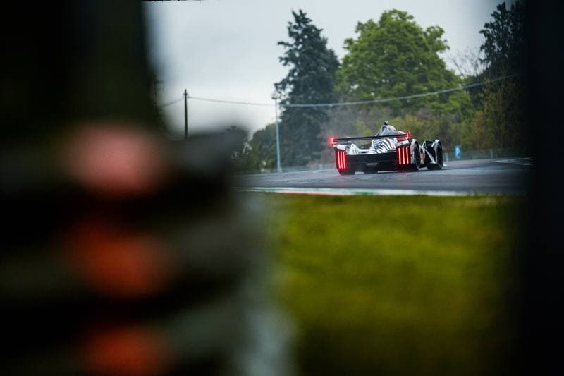 Motorsport. FIA WEC. Prologue. 13.04.2026