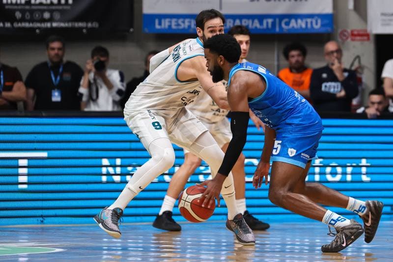 Basketball. Italian Basketball Serie A. Acqua S.Bernardo Cantu - Banco di Sardegna Sassari. 04.04.2026