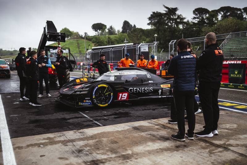 Motorsport. FIA WEC. Prologue. 13.04.2026