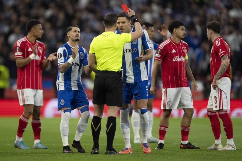 Football. UEFA Europa League. Nottingham Forest - Porto. 16.04.2026