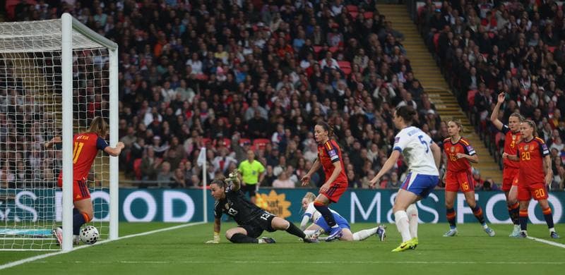 Football. FIFA Women's World Cup Qualifier. England Women - Spain Women. 14.04.2026