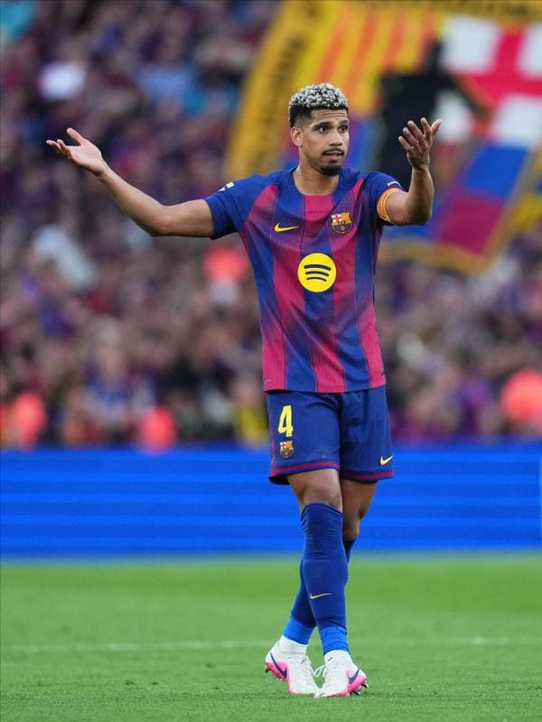 Football. La Liga EA Sports. FC Barcelona - RCD Espanyol. 11.04.2026