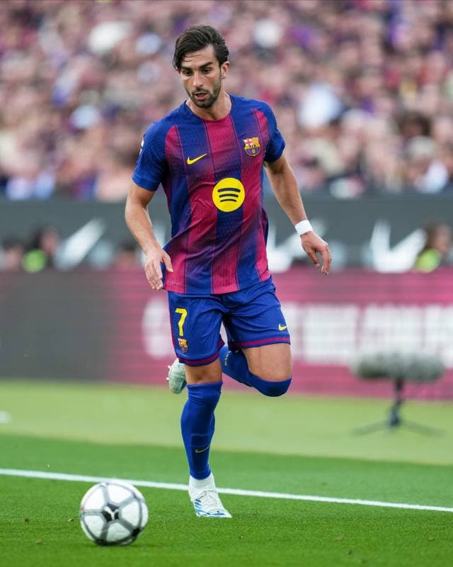 Football. La Liga EA Sports. FC Barcelona - RCD Espanyol. 11.04.2026